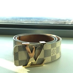 Louis Vuitton azure belt with gold buckle